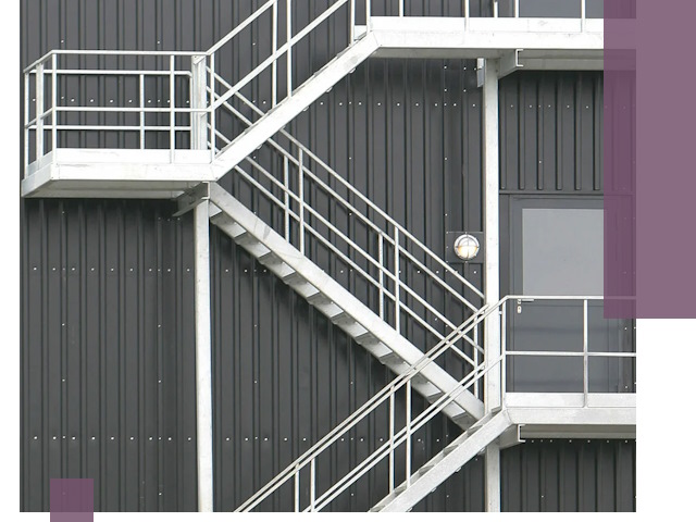 Изготовление и монтаж пожарных лестниц в Ялте быстро и надежно