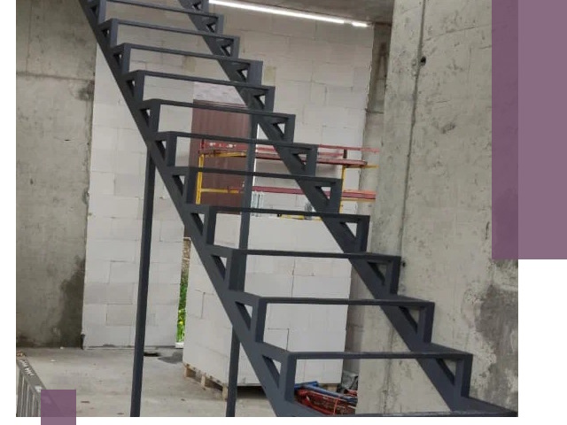 Демонтаж металлических лестниц в Ялте быстро и безопасно