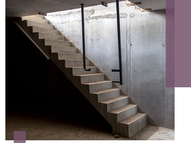 Изготовление и монтаж лестниц в подвале в Ялте
