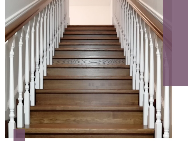 Лестницы из ясеня на заказ в Ялте — изготовление и монтаж