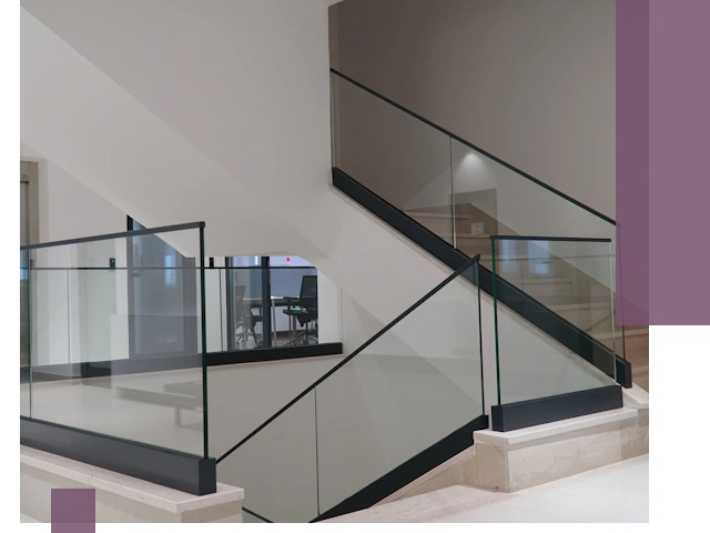 Стеклянные перила премиум-класса с установкой в Ялте