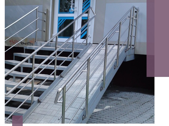 Пандус на крыльцо под ключ в Ялте: монтаж и изготовление