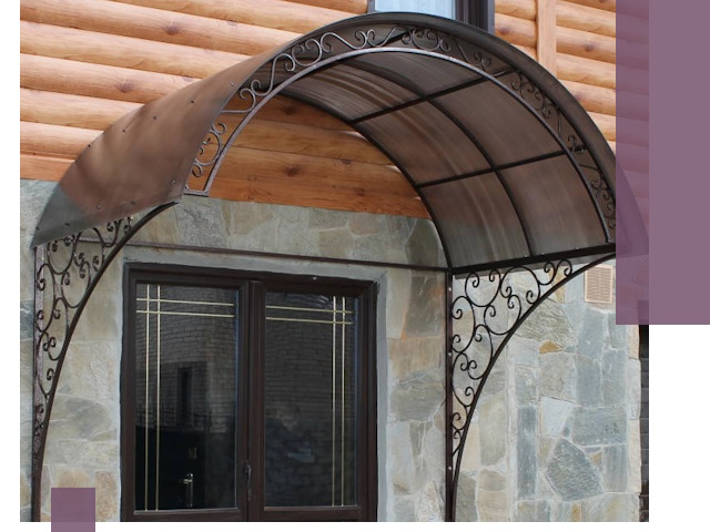 Арочные козырьки под ключ в Ялте: изготовление и монтаж
